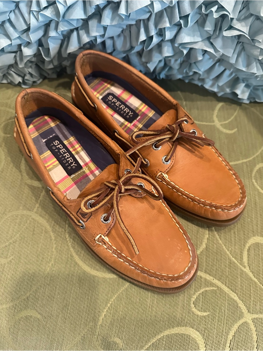 Sperry Topsider Sahara Leather Boat Shoes with Plaid Insole